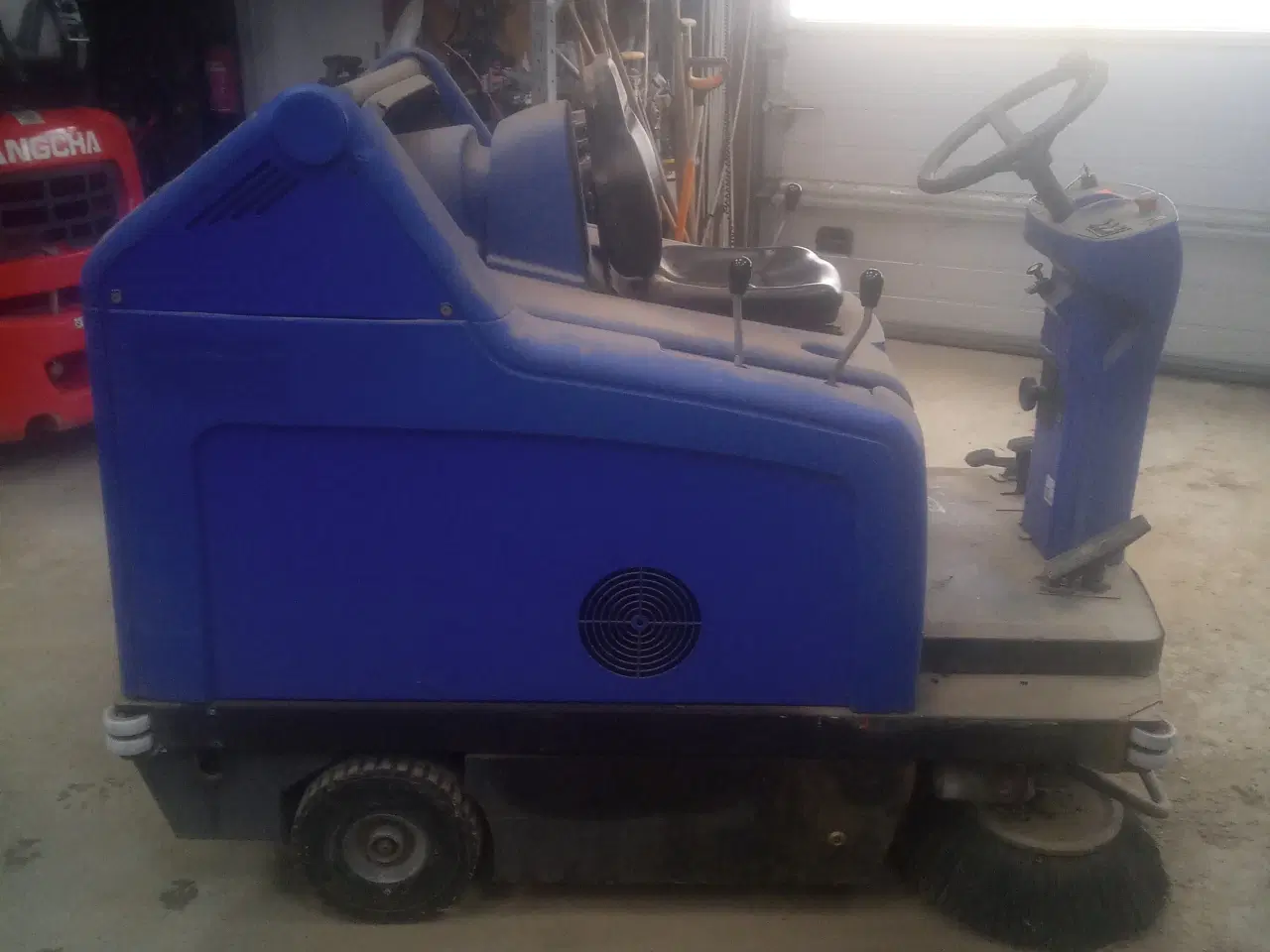 Billede 1 - Nilfisk floortec 680