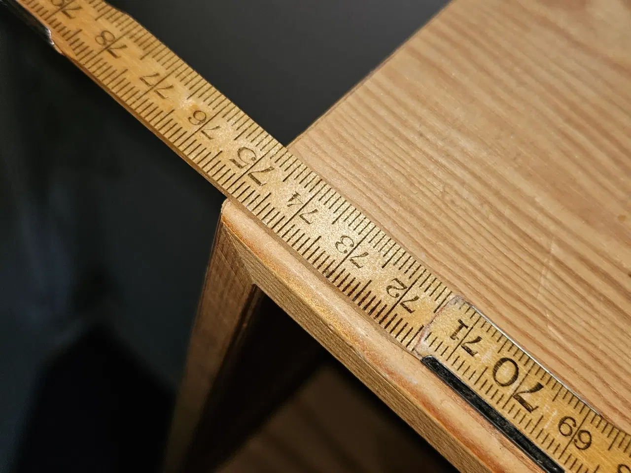 Billede 17 - Blandet landhandel: spejReoler, hvidt service, DVD