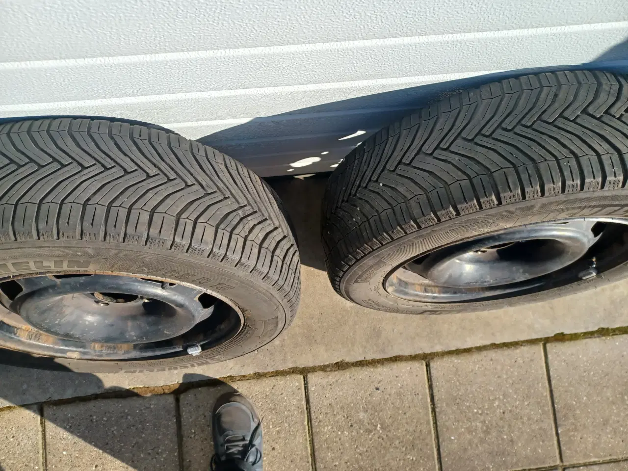 Billede 4 - Peugeot / Citroen helårsdæk på fælge.