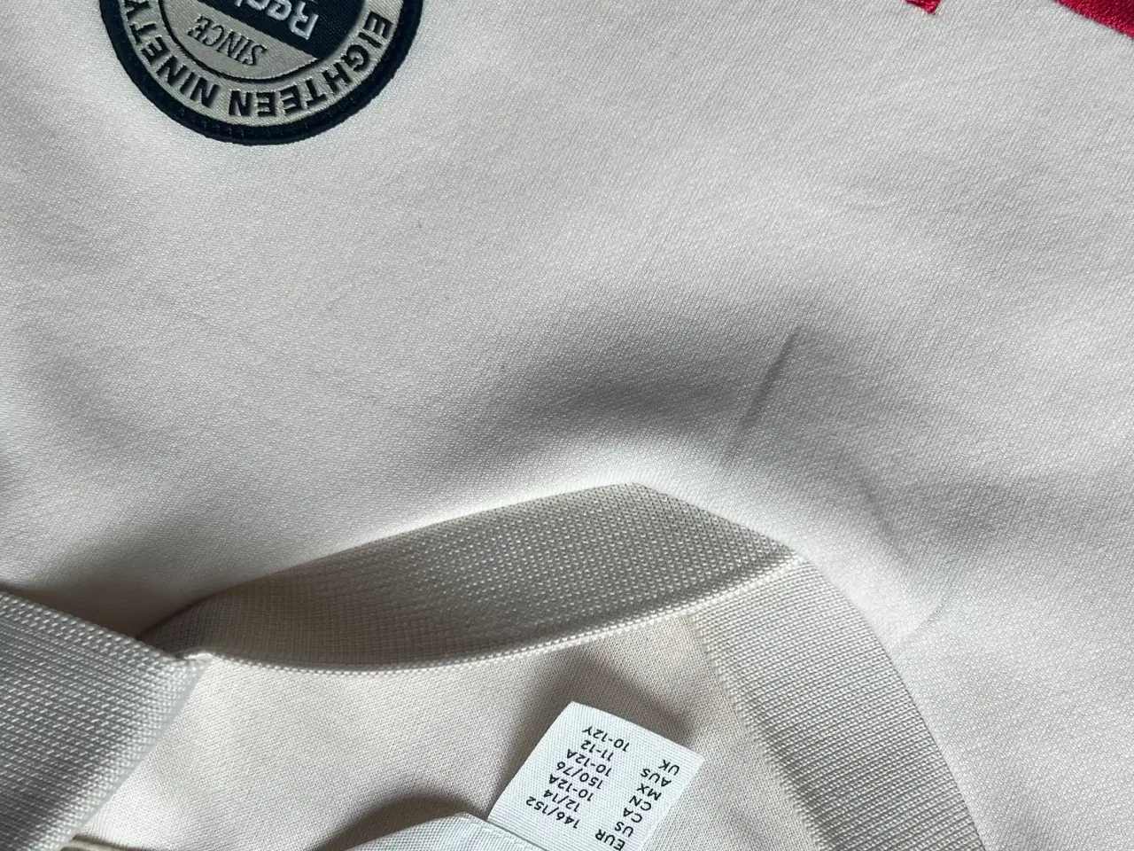 Billede 5 - REEBOK / H&M trøje – str. 146/152 