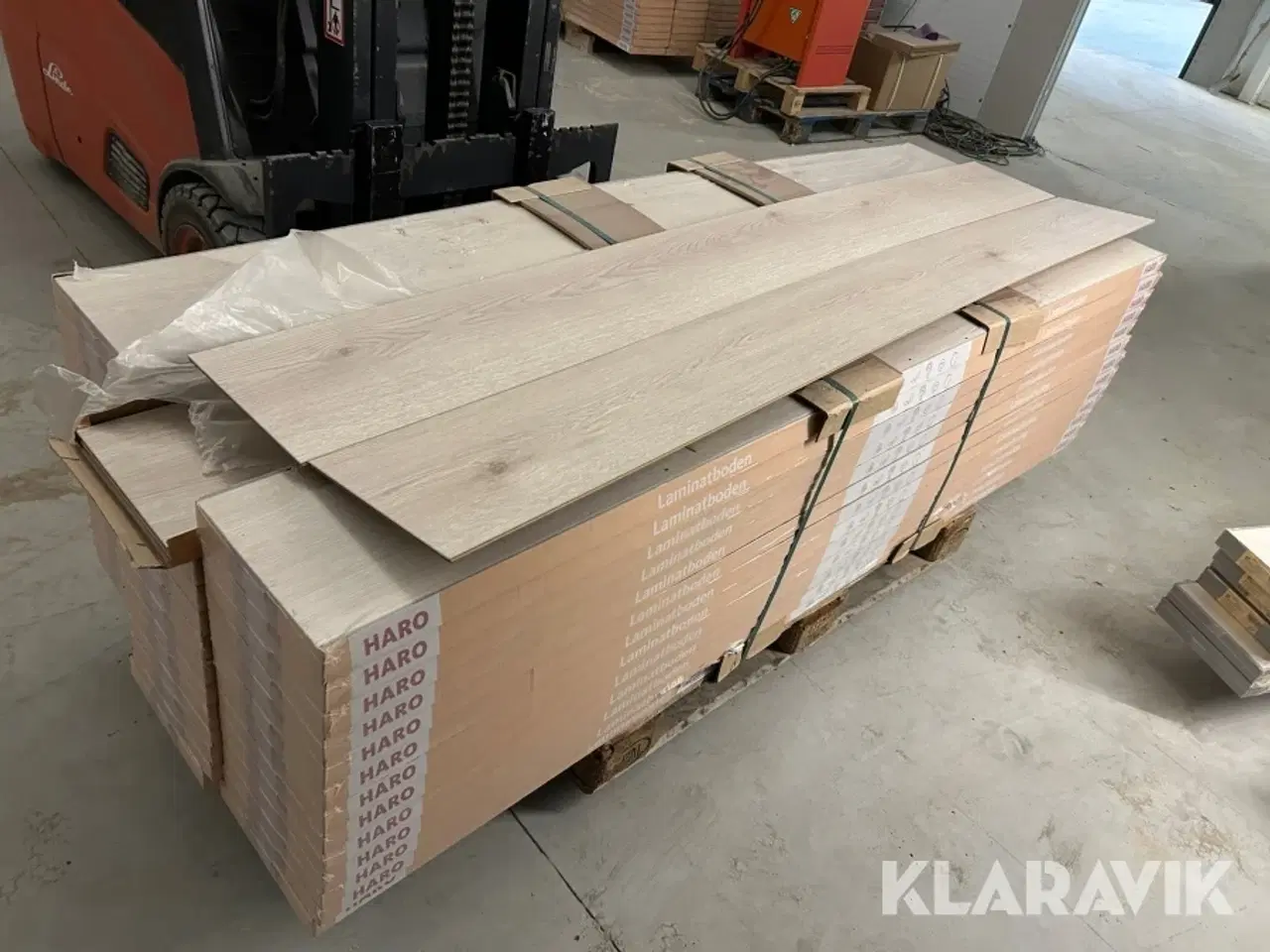 Billede 1 - Laminat gulv HARO Tritty 100 / oak contura Stone Grey 101 m2