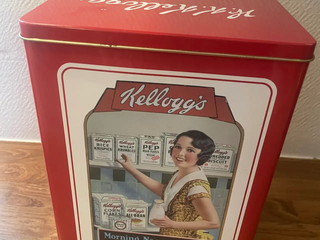 Billede 3 - Blikdåser sælges.