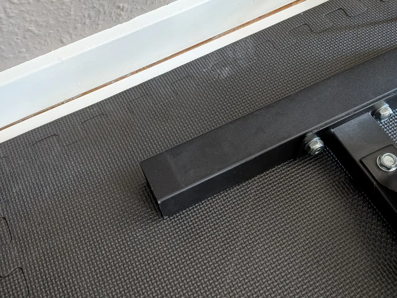 Billede 4 - Vægtstang med vægte stativ og måtter