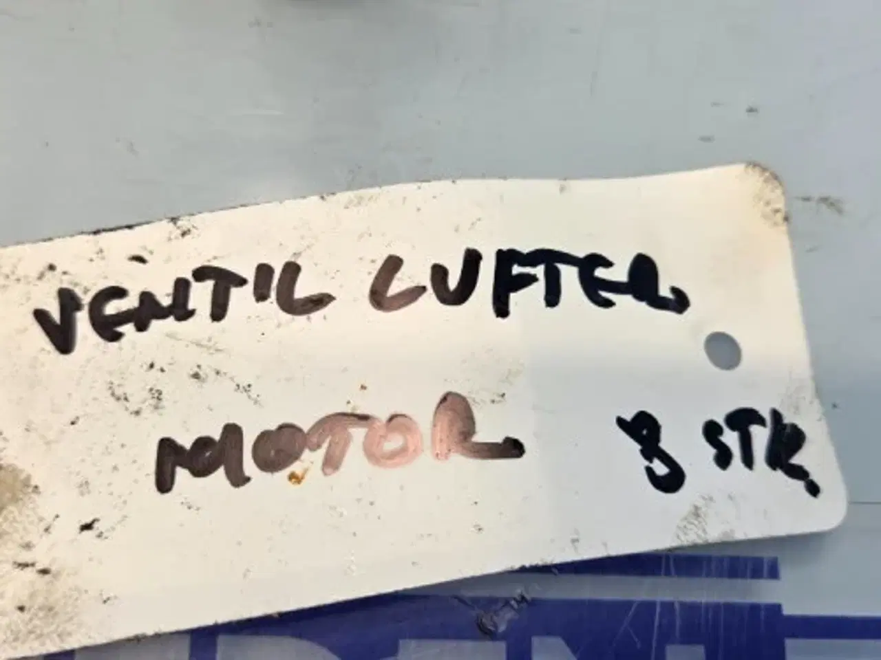 Billede 12 - Perkins 4.248 Ventil Lufter 8 Stk