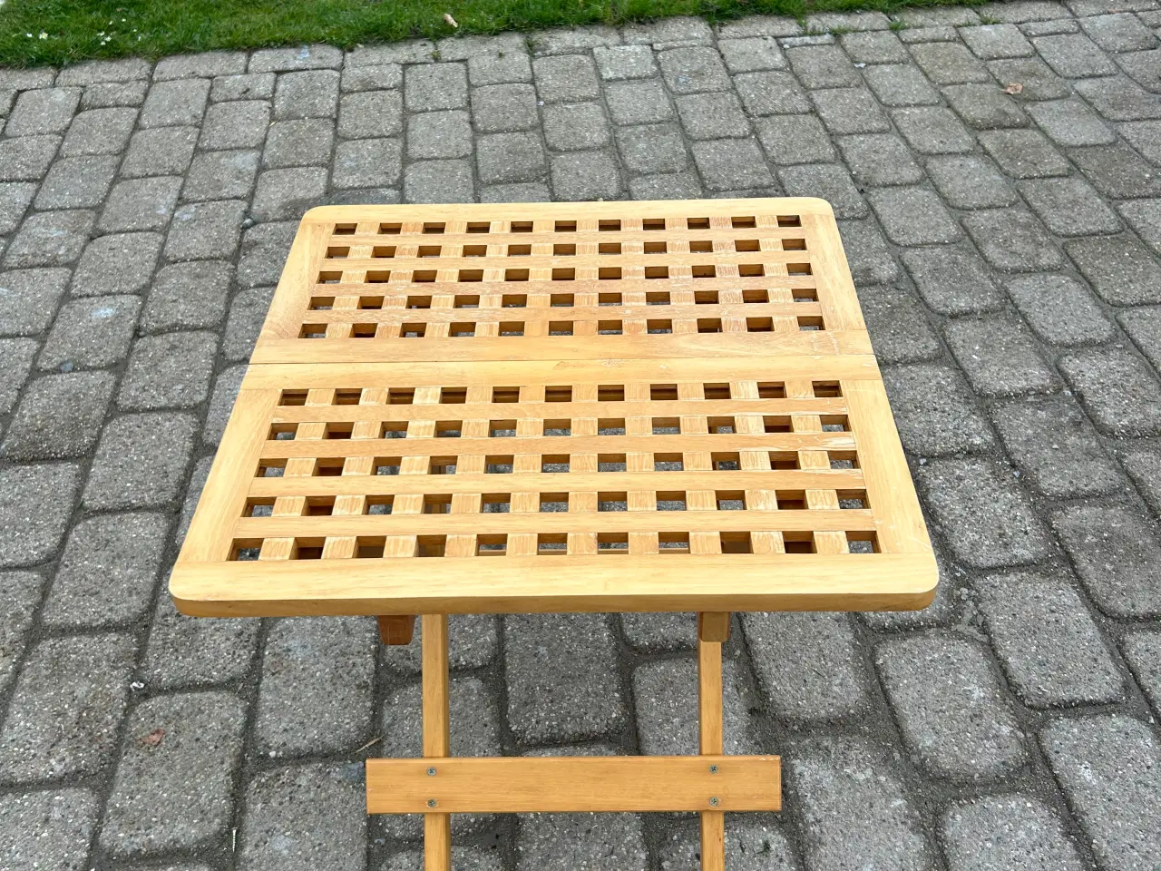 Billede 3 - Klappebord med granit plade