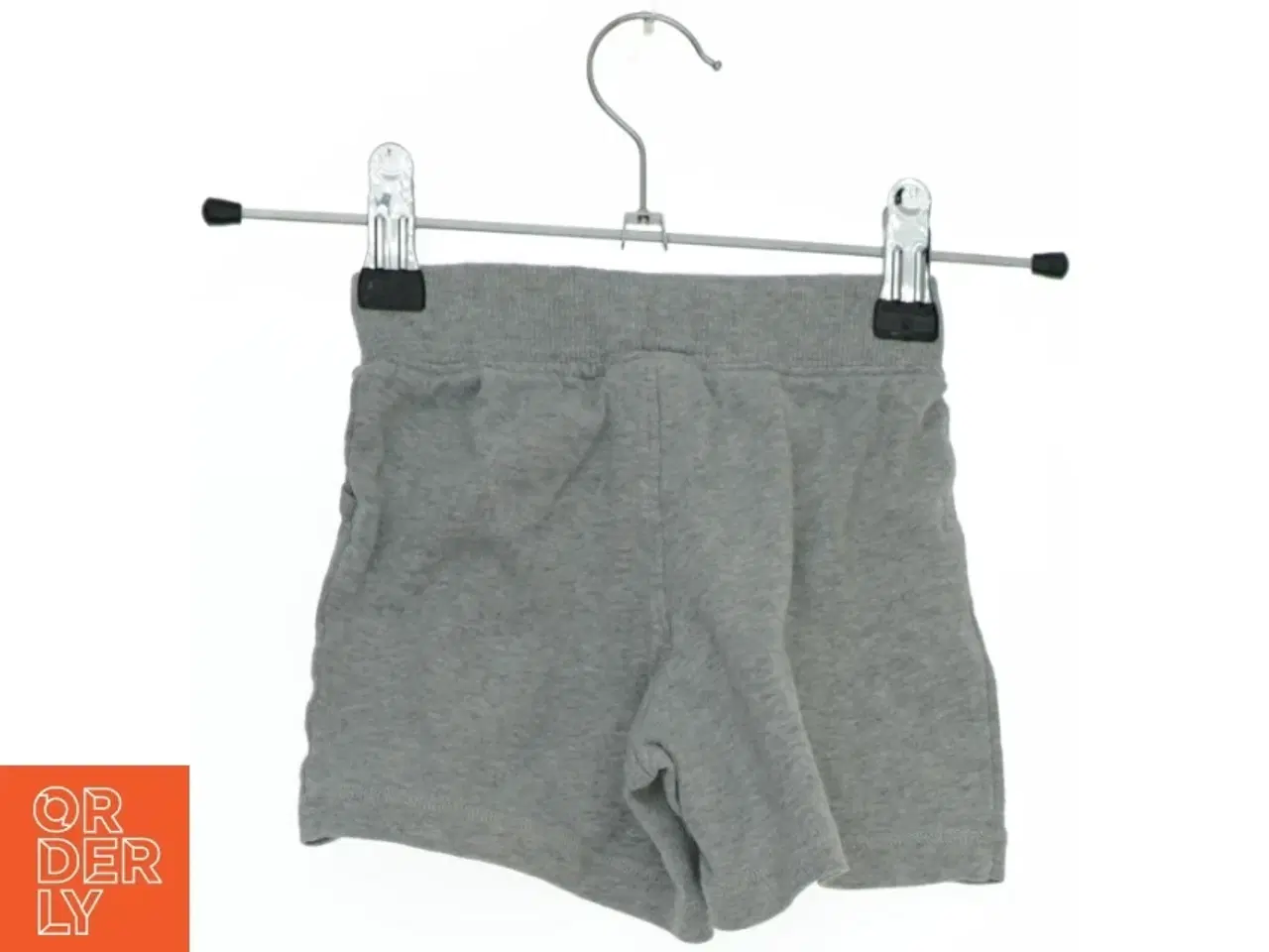 Billede 2 - Grå shorts til børn fra Carter’s (str. 86)
