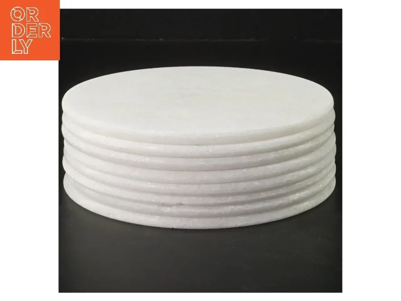 Billede 1 - Hvide runde tallerkener, marmor(str. 8 styk, ø 15 cm) (str. 8 styk, ø 15 cm)