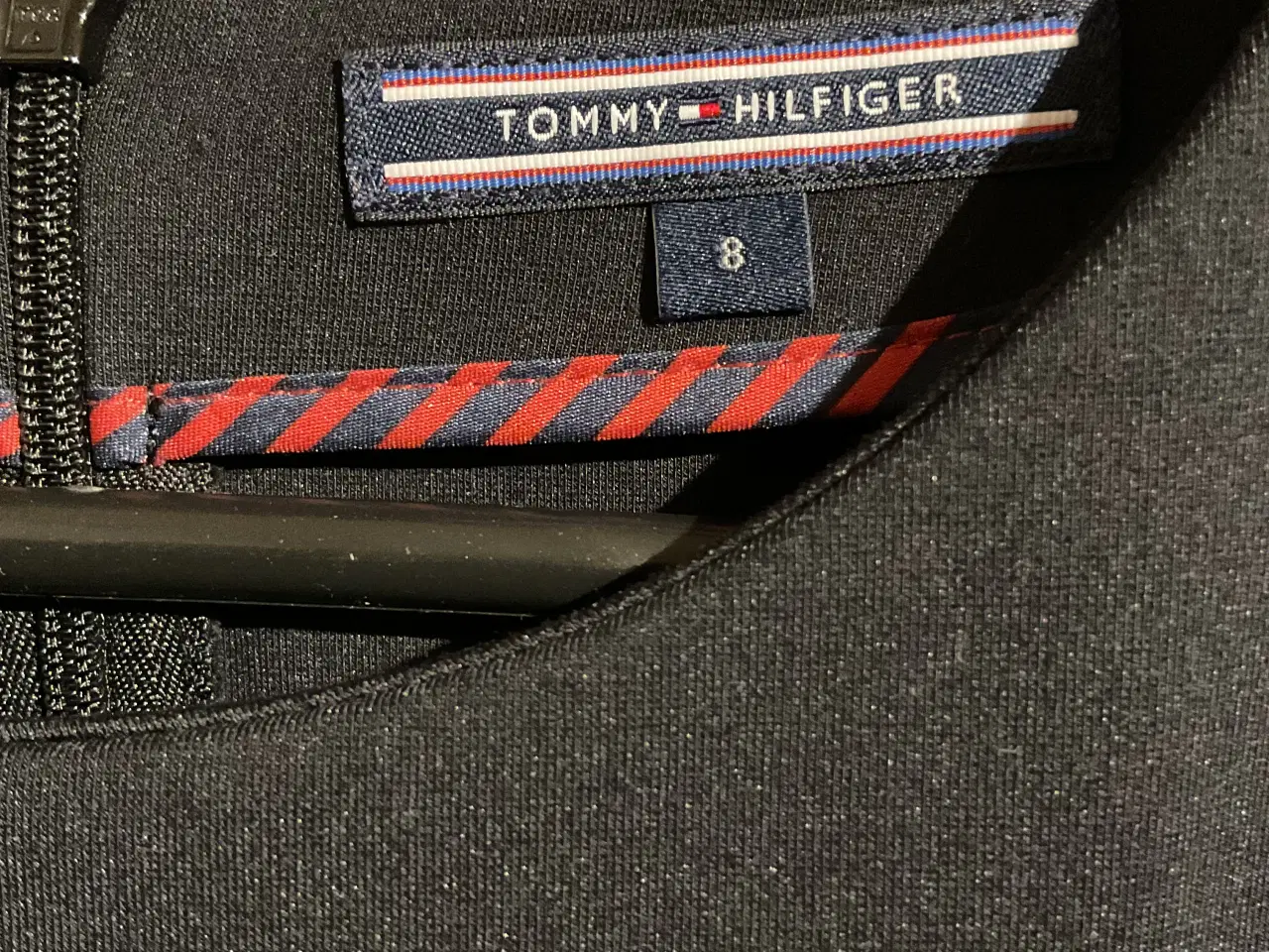 Billede 3 - Lækker Tommy Hilfiger kjole