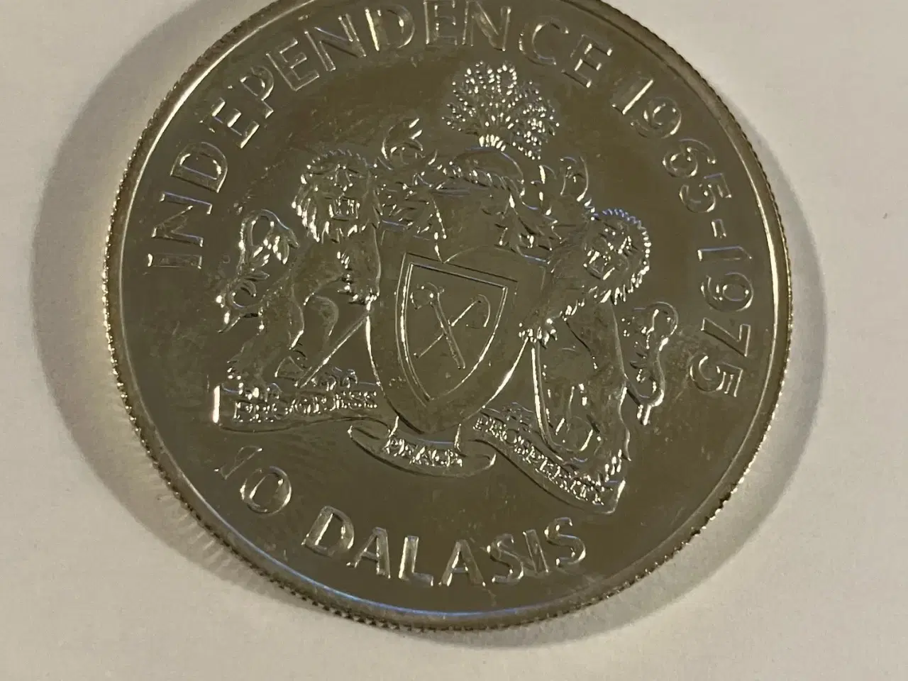 Billede 2 - 10 Dalasis 1975 Gambia Independence - Silver