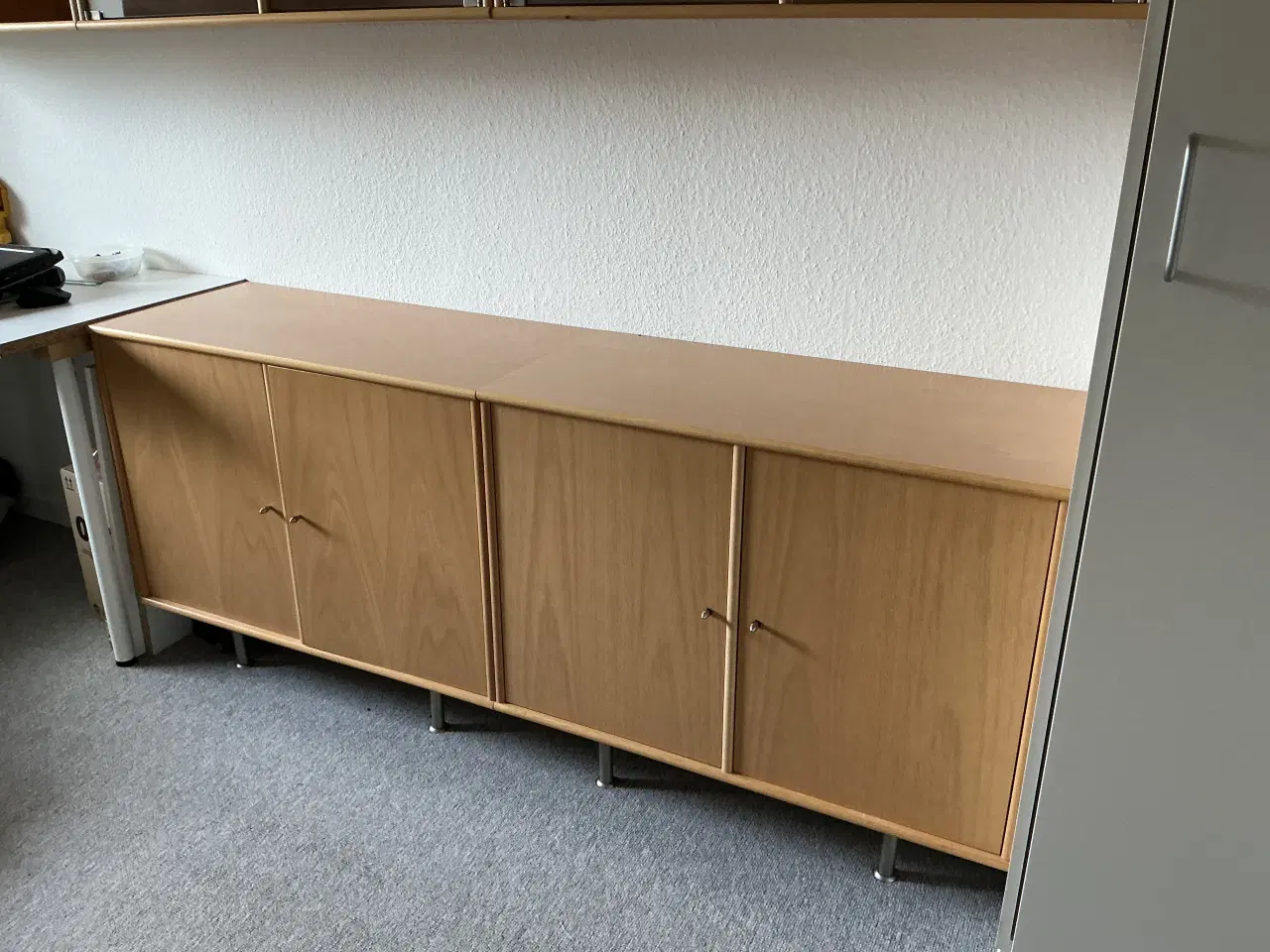 Billede 2 - Skabe på gulv og skabe på væggen