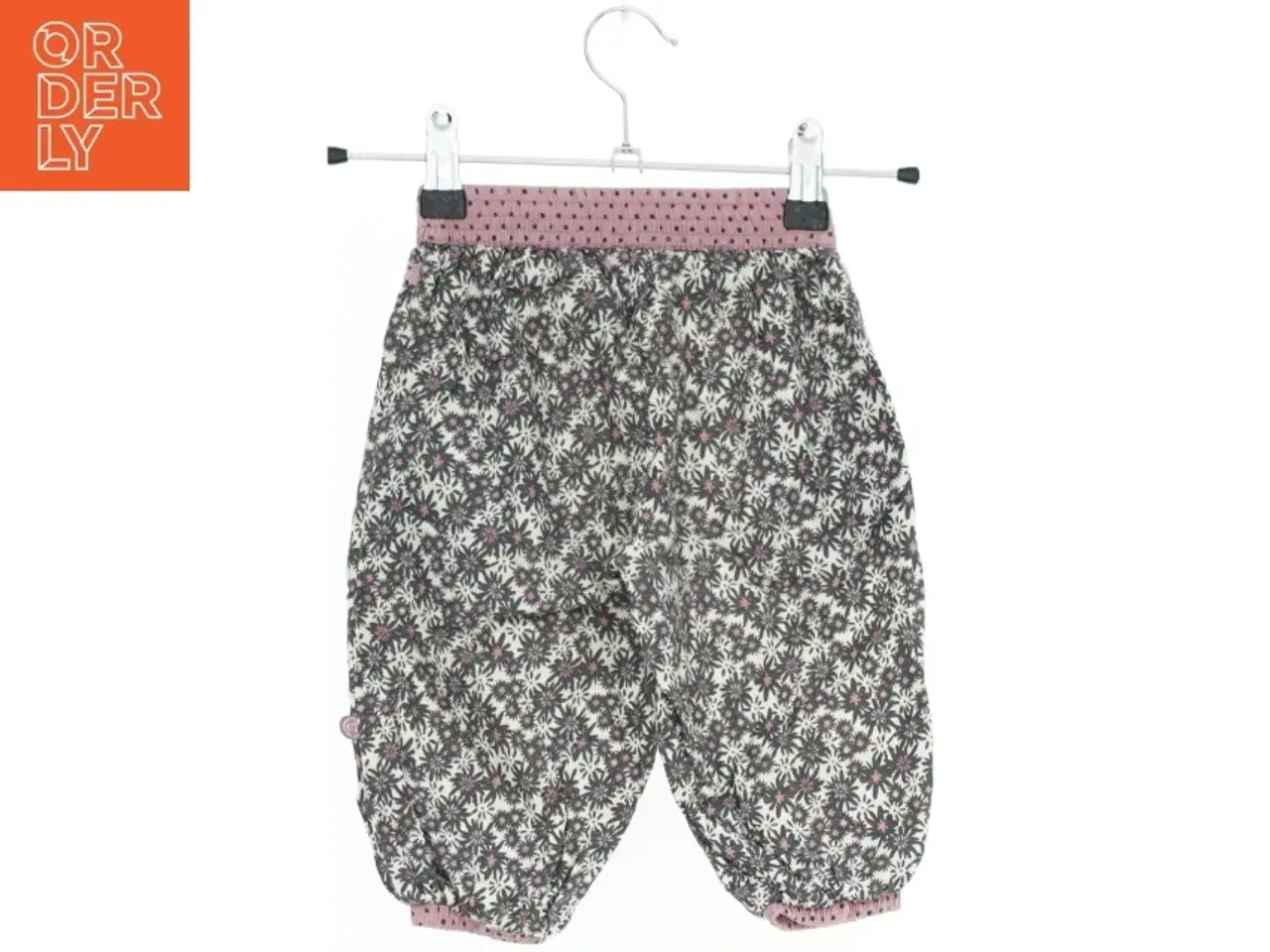 Billede 2 - Bukser med blomstermønster fra Minymo (str. 74)