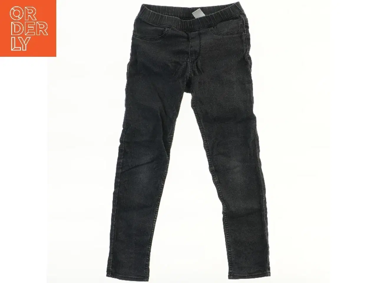 Billede 1 - Børne jeans i mørk farve fra Denim (str. 122)