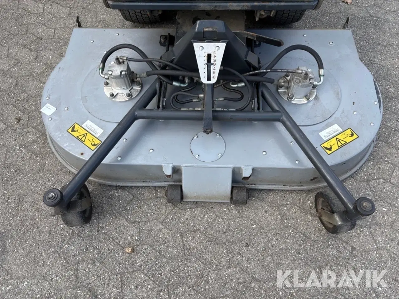 Billede 12 - Redskabsbærer Nilfisk City ranger 2250