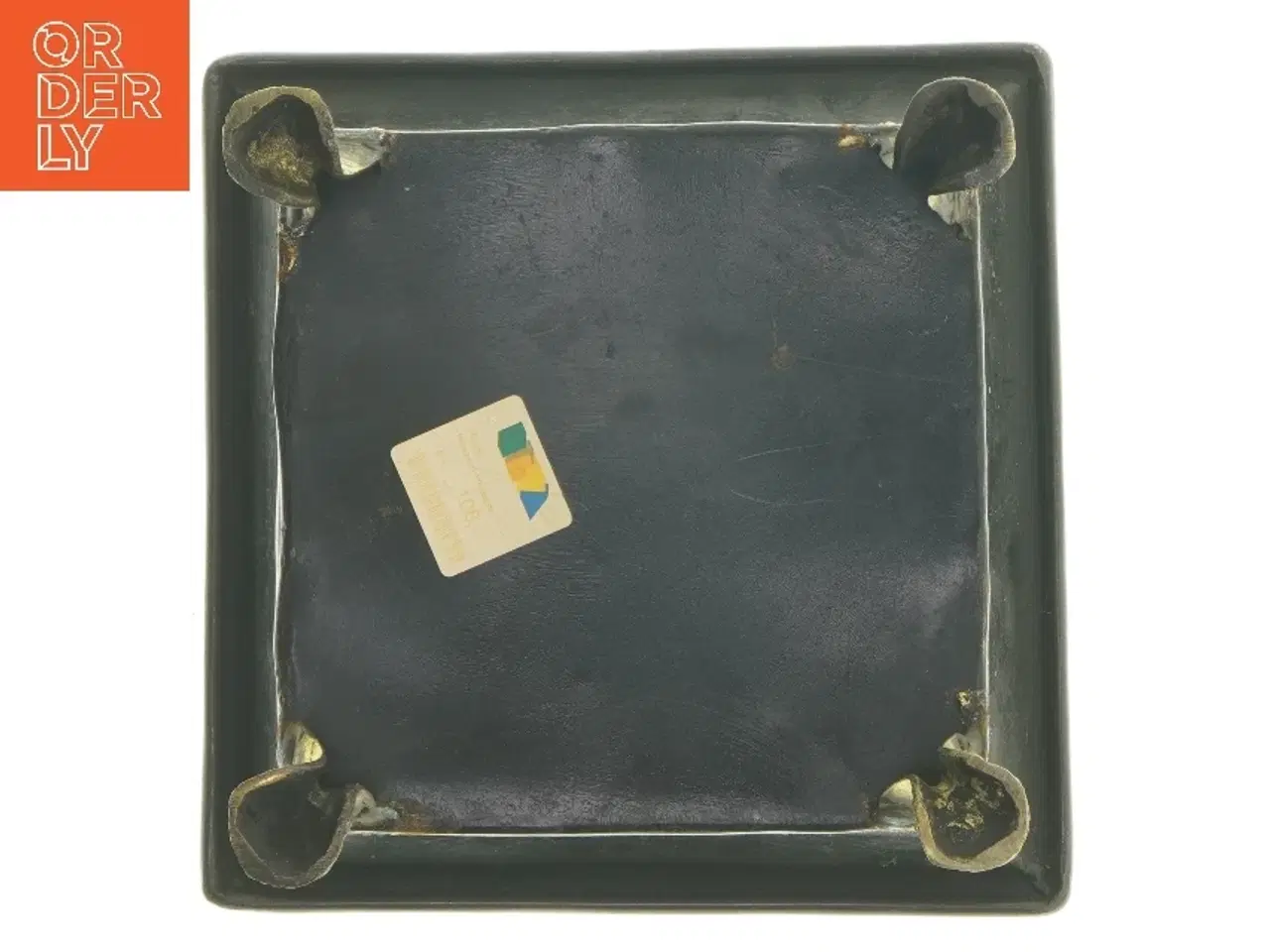 Billede 3 - Kvadratisk metalblomsterpotte med ben fra Ilva (str. 22,5x22,5x10 cm)