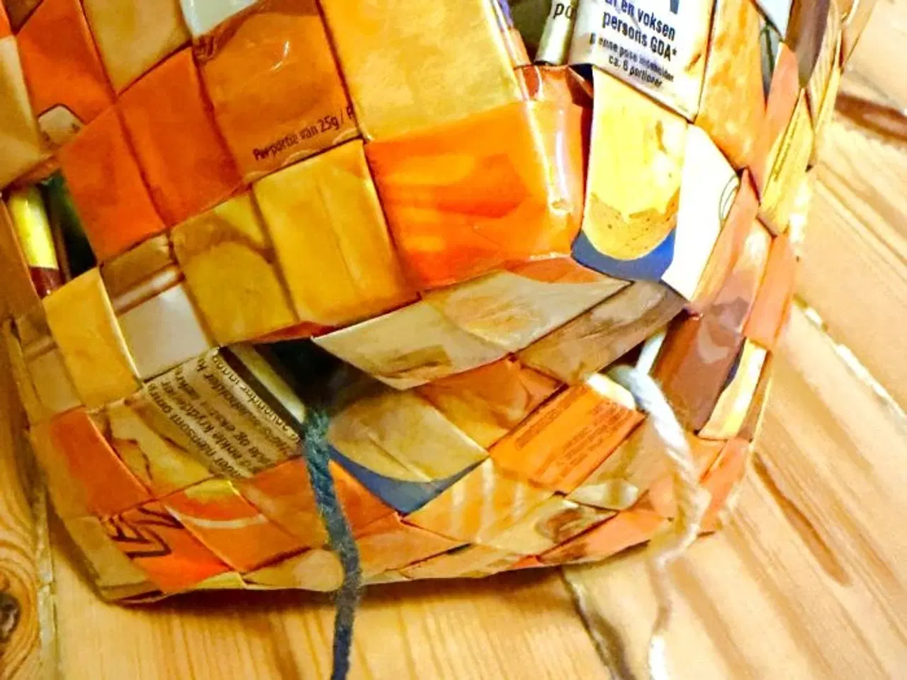 Billede 2 - Strikkekurv i orange nuancer - unika