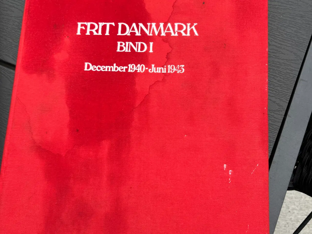 Billede 2 - Frit Danmark bind 1 & 2