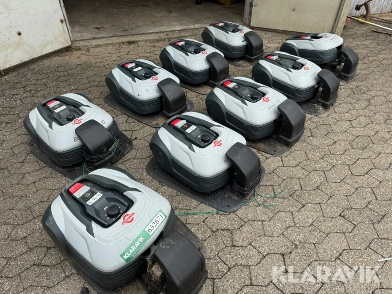Billede 4 - Robotplæneklipper Cramer med ladestander