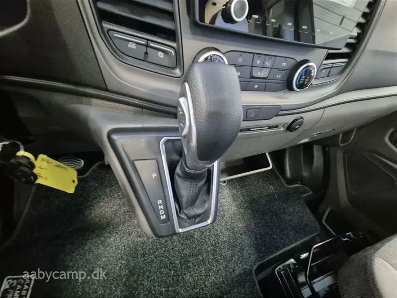 Billede 7 - 2022 - Benimar Tessoro 442   Nk. Pakke. automatgear. solcelle. 2x Agm Batterier. markise. udv. gasudtag. cykelstativ. sælges kun til cvr !!!