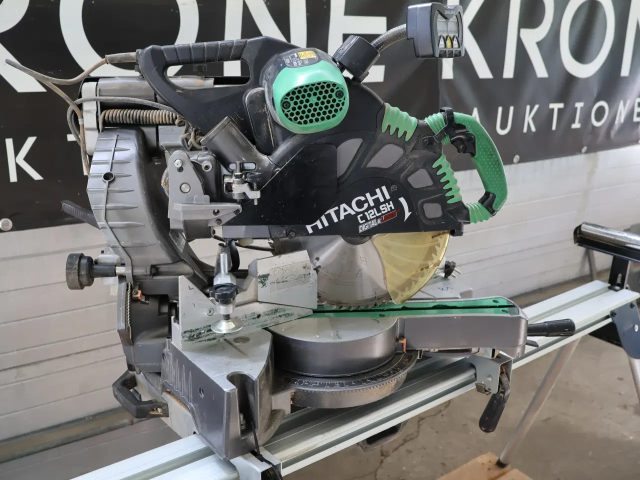 Billede 3 - Hitachi C12 LSH digital & laser, kap/geringssav