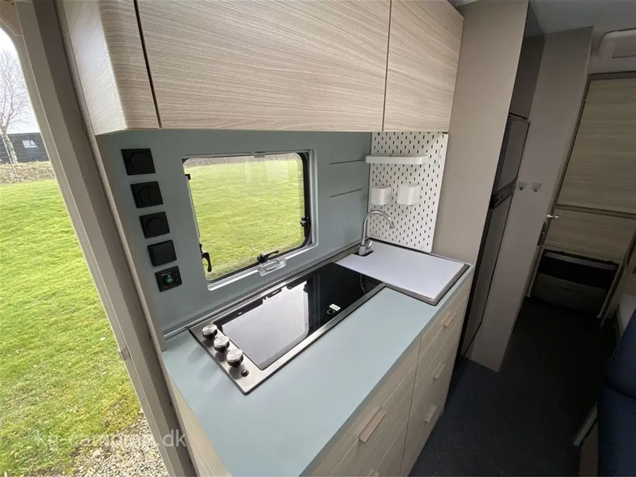 Billede 6 - 2020 - Adria Altea 552 PK   3 KØJER OG DOBBELTSENG