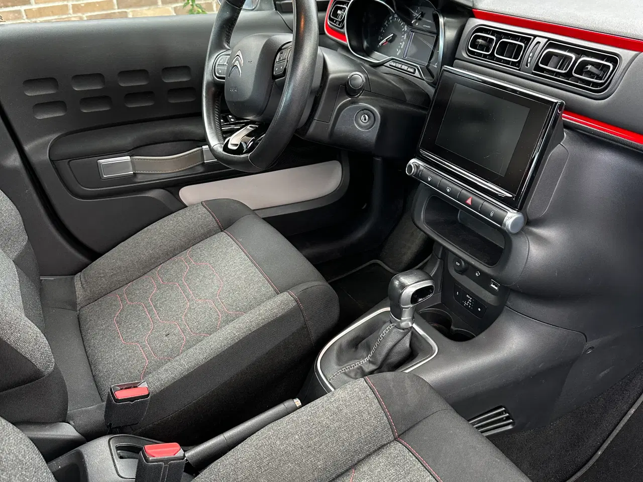 Billede 5 - Citroën C3 benzin, nysynet m/træk 
