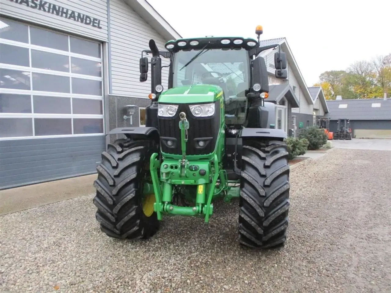 Billede 10 - John Deere 6230R med Command pro kørehåndtag.