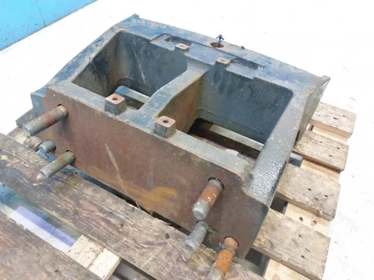 Billede 10 - Case /New Holland Frontvægt 87649468