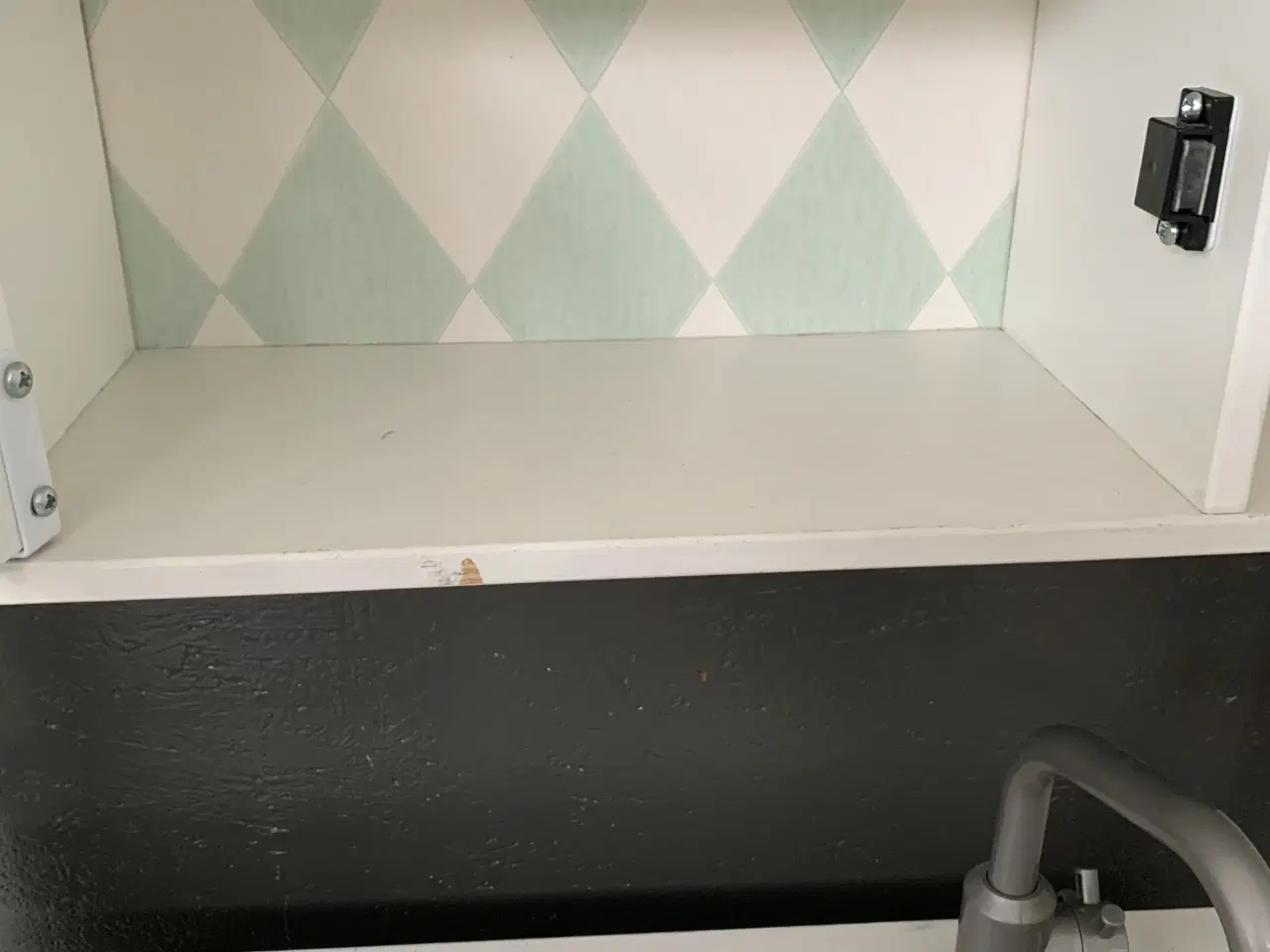 Billede 3 - Hvidmalet legekøkken fra IKEA