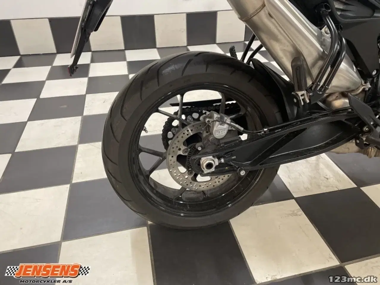 Billede 11 - KTM 890 Duke L