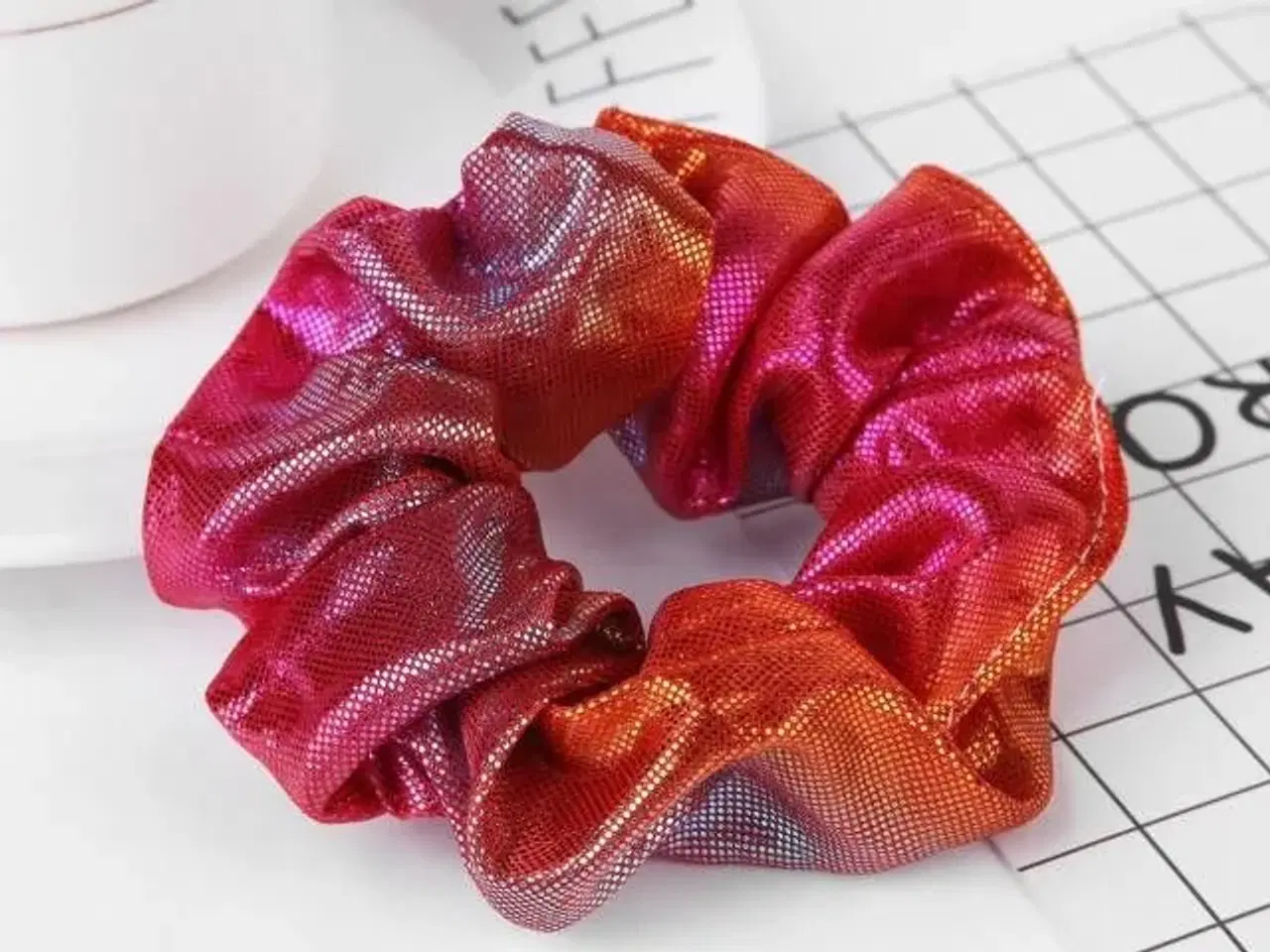 Billede 4 - Smuk scrunchie hårelastik med gradient glimmer ef 