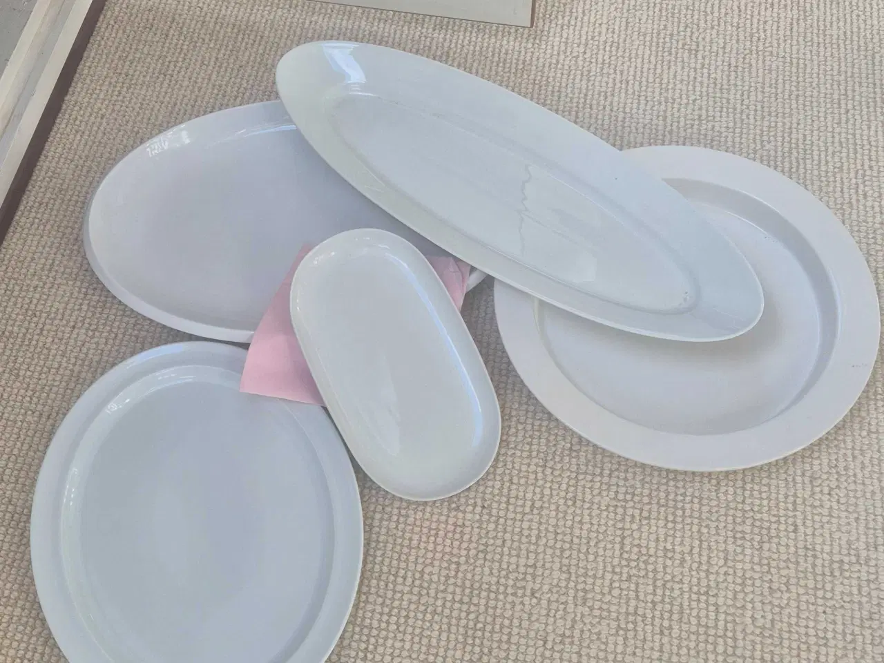 Billede 1 - Serveringsfade i forskellige størrelser