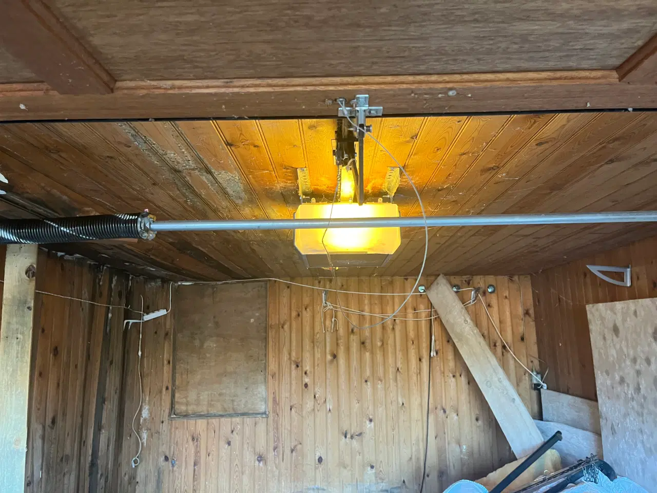 Billede 12 - Garageport, automatisk - afmonteres af køber
