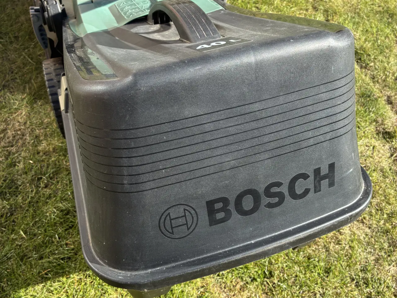 Billede 4 - Bosch batteridrevet plæneklipper 