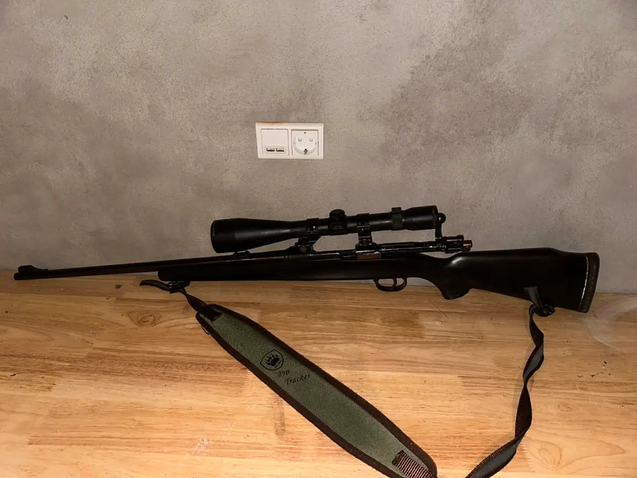 Billede 9 - Våbenskab, riffel, haglgevær