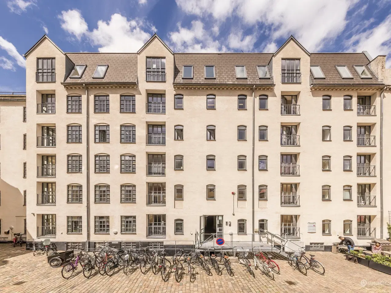 Billede 3 - Kontorer i historisk ejendom i Københavns hyggelige og livlige Latinerkvarter.