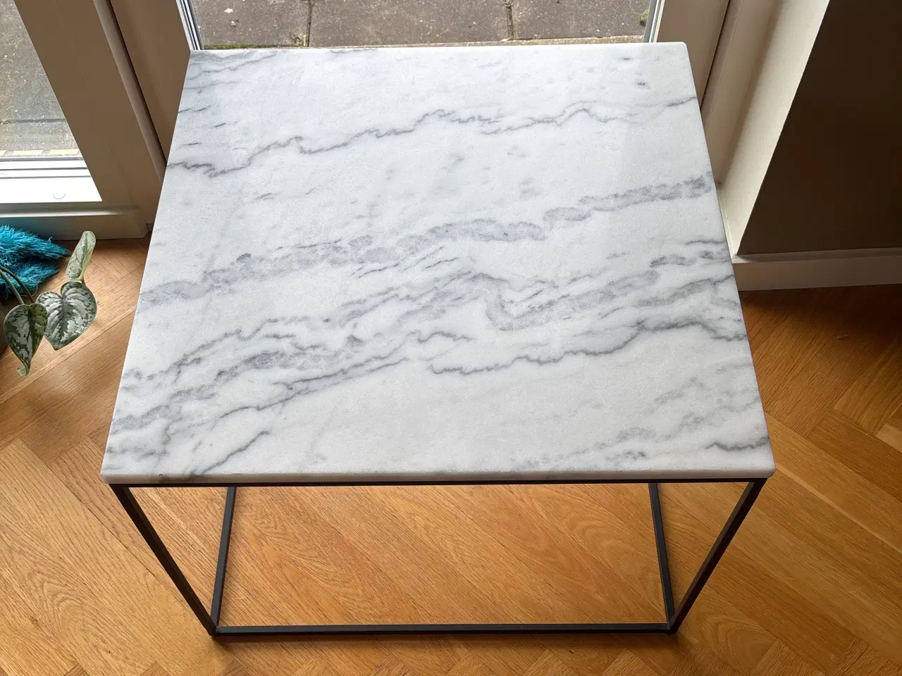 Billede 1 - Ilva sofabord - marmor plade og stål stel