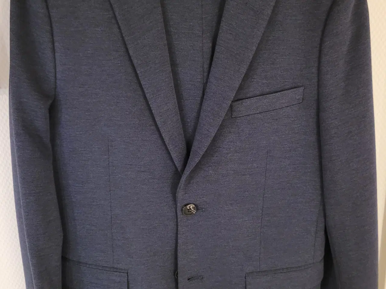 Billede 1 - Konfirmation, jakkesæt str. 14