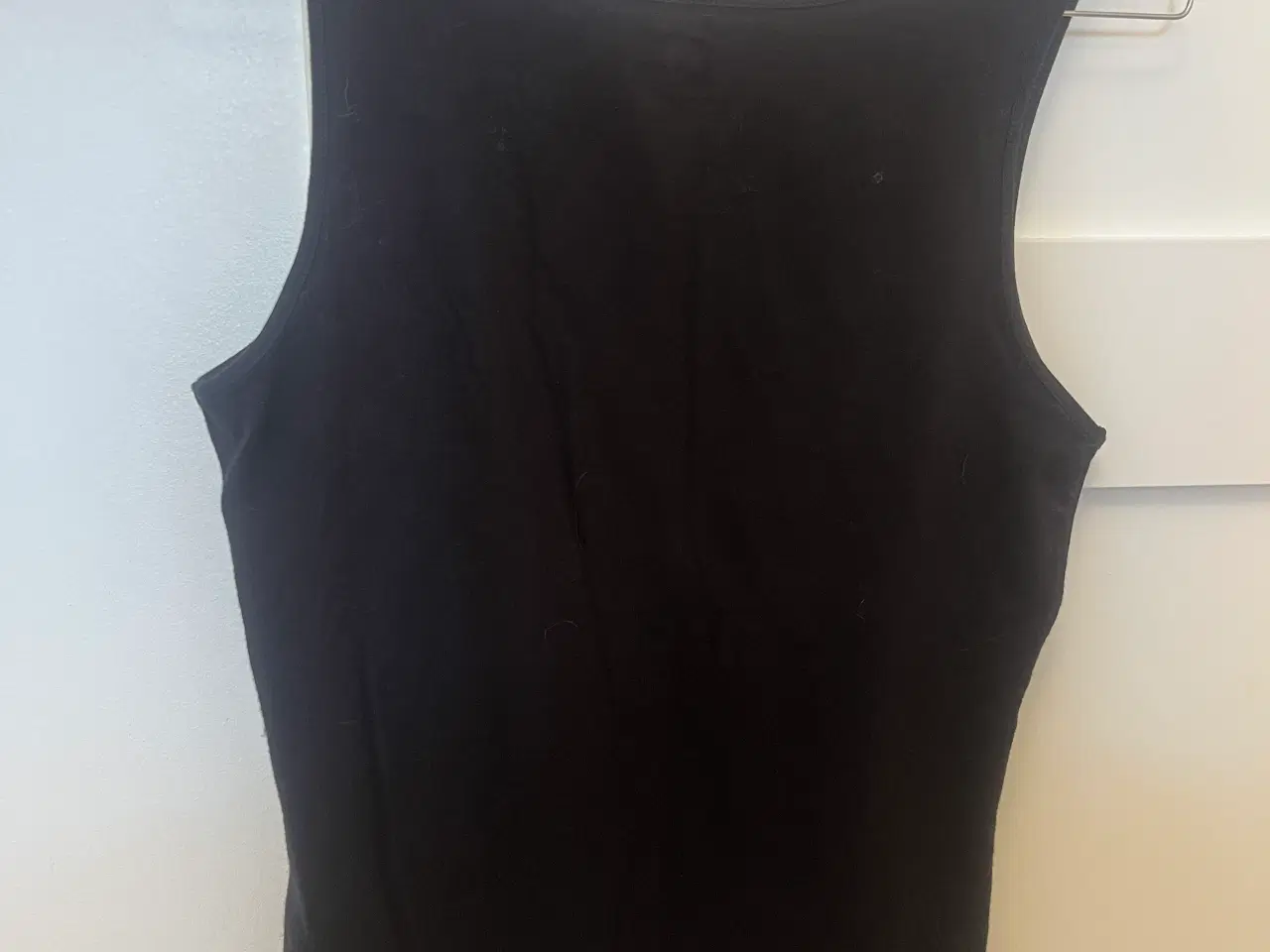 Billede 2 - H&M sort undertrøje
