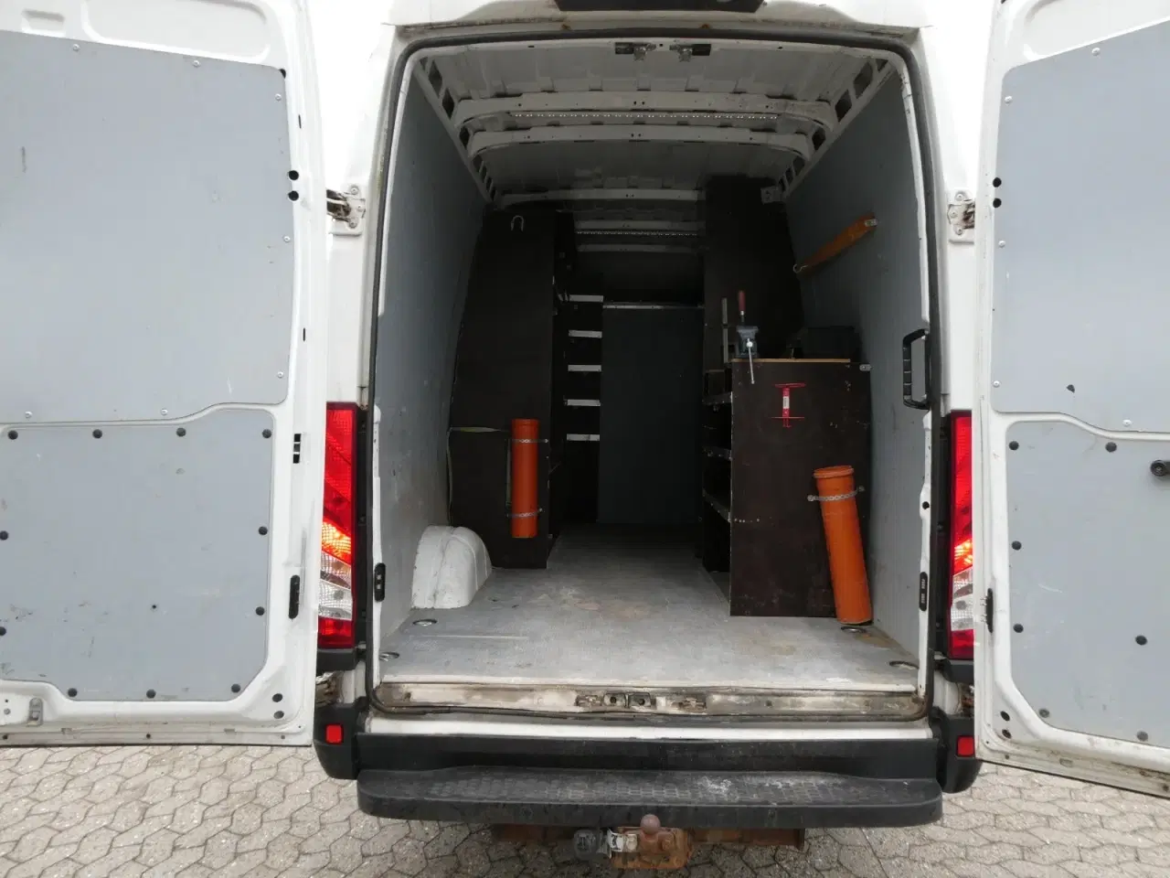 Billede 11 - Iveco Daily 3,0 35S17 12m³ Van AG8