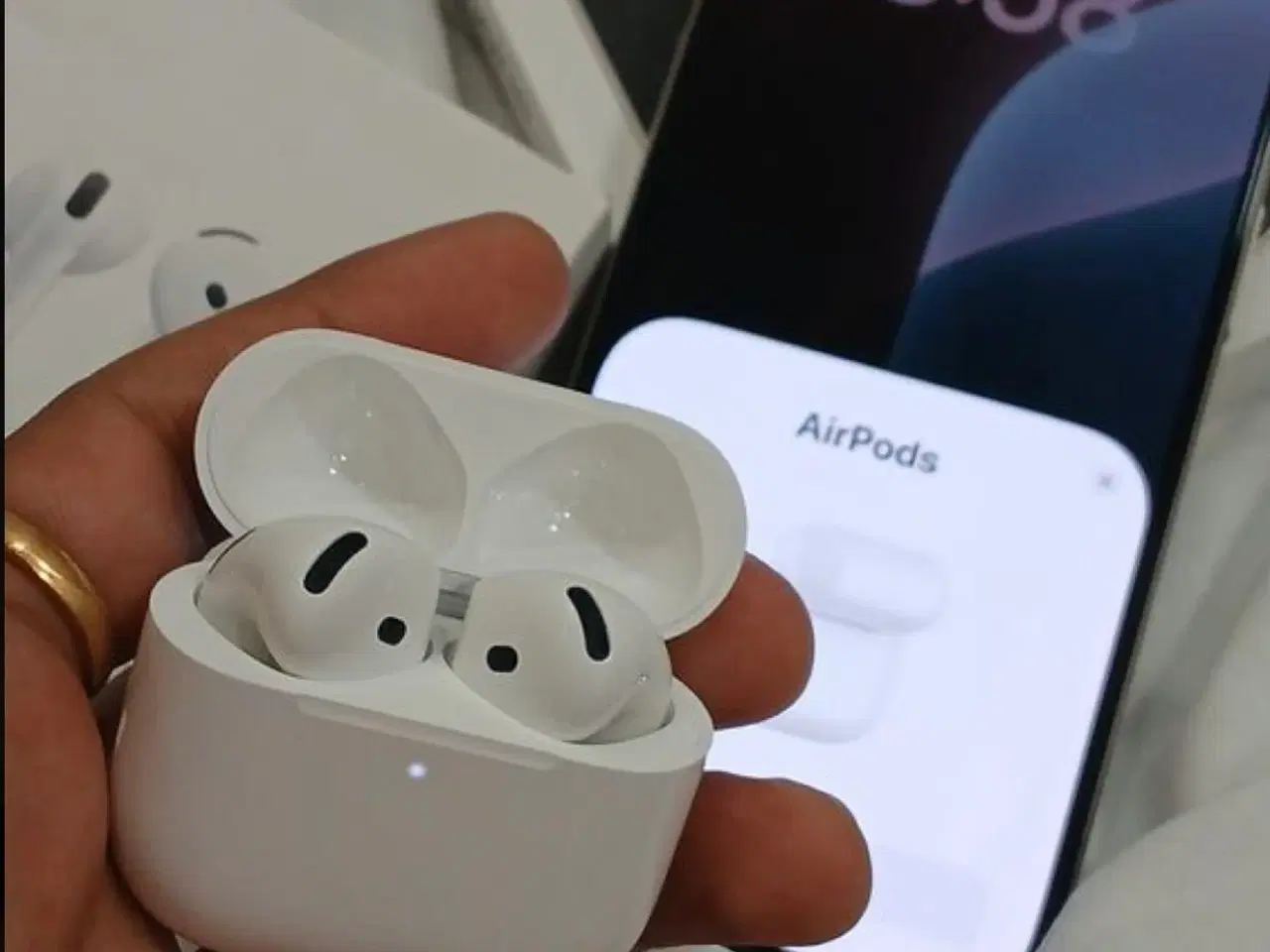 Billede 3 - AirPods 4 helt nye