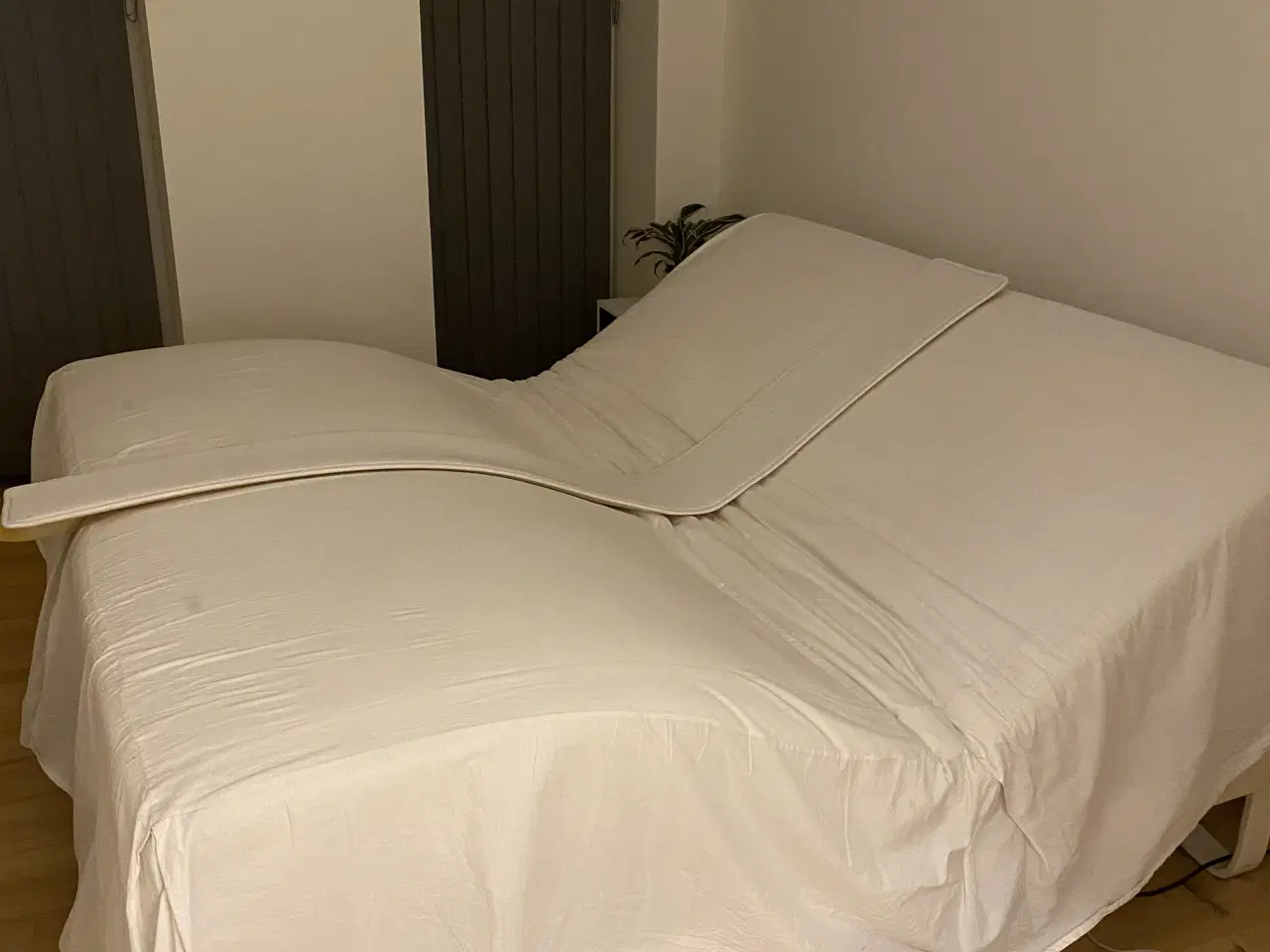 Billede 9 - Elevations seng