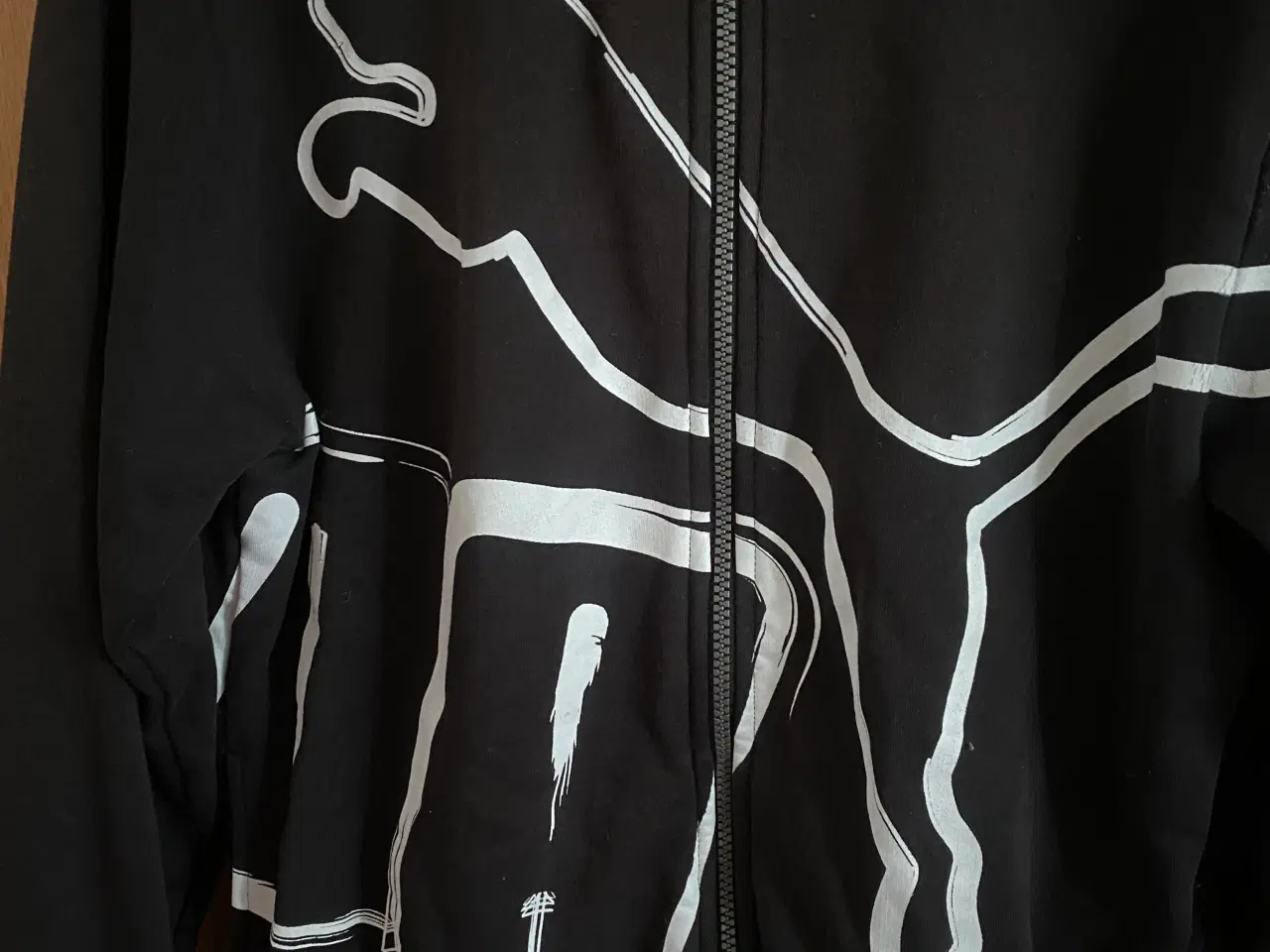 Billede 3 - PUMA sports jakke med stor logo