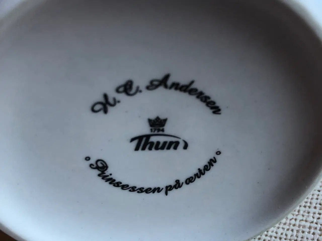 Billede 2 - Nyt h c Andersens krus prinsessen på ærten