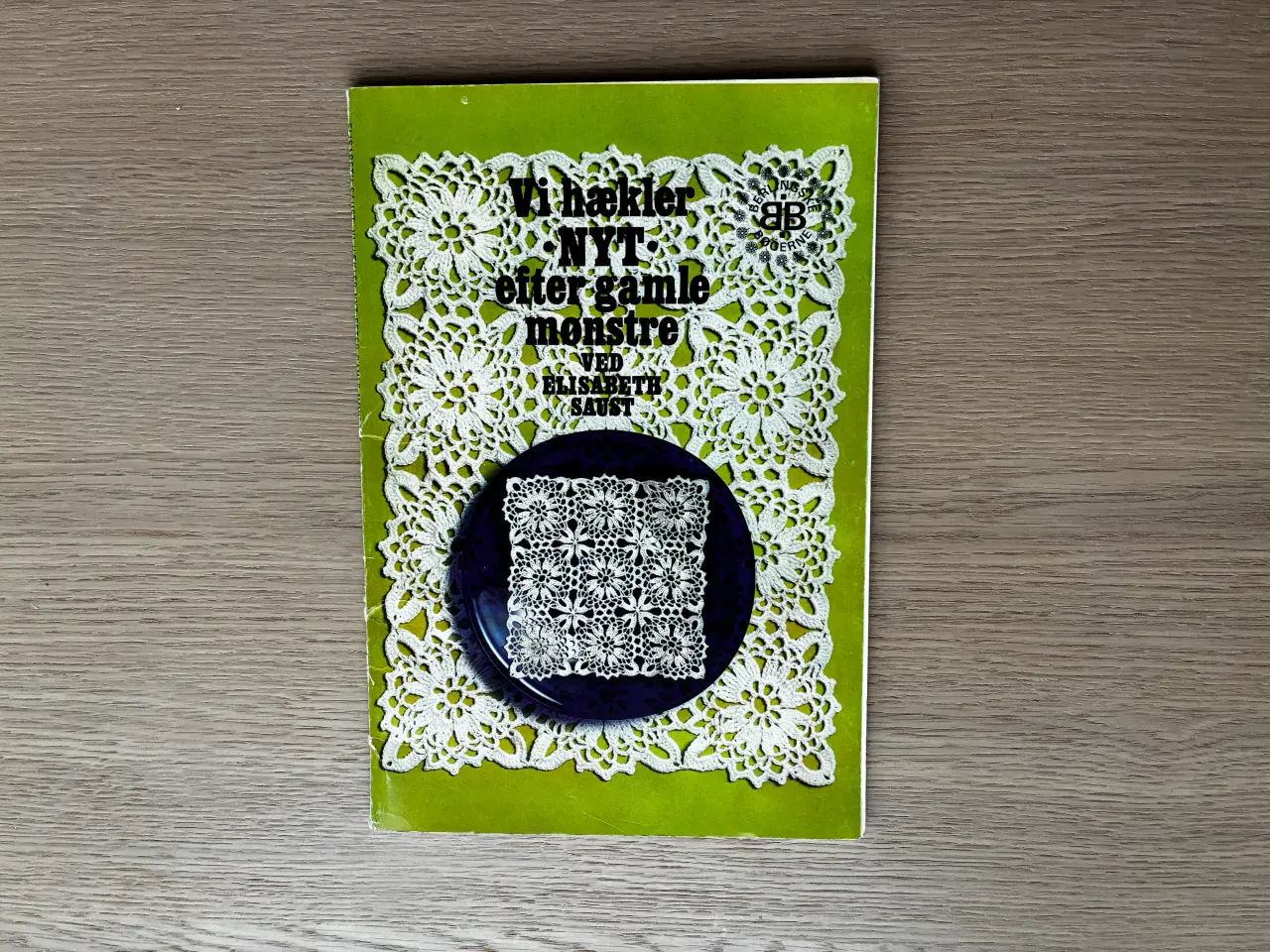 Billede 1 - Vi hækler NYT efter gamle mønstre -Elisabeth Saust