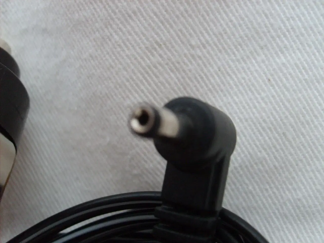 Billede 2 - Cigartænder-adapter 12V med 2 m kabel