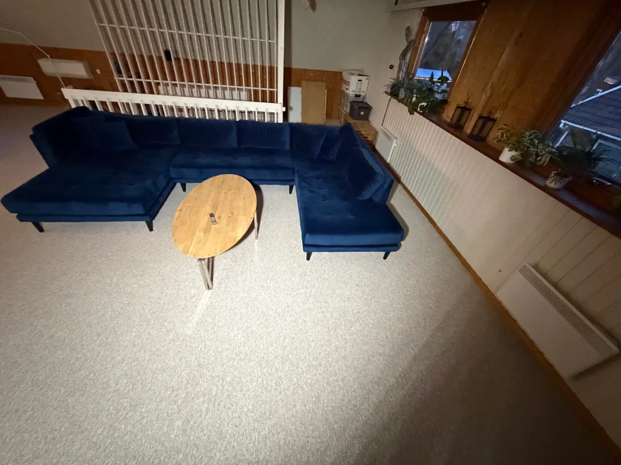 Billede 6 - Kongeblå veloursofa 