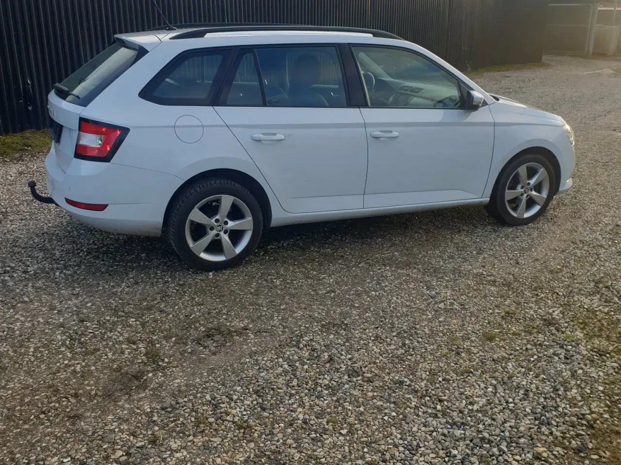 Billede 4 - Fin øko. Bil med nr. Plader sælges