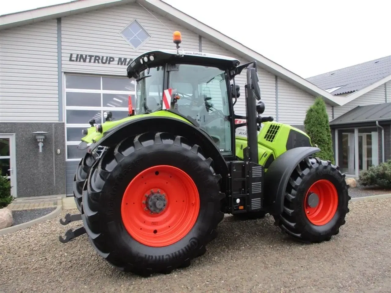 Billede 18 - CLAAS AXION 870 CMATIC med frontlift og front PTO, GPS ready