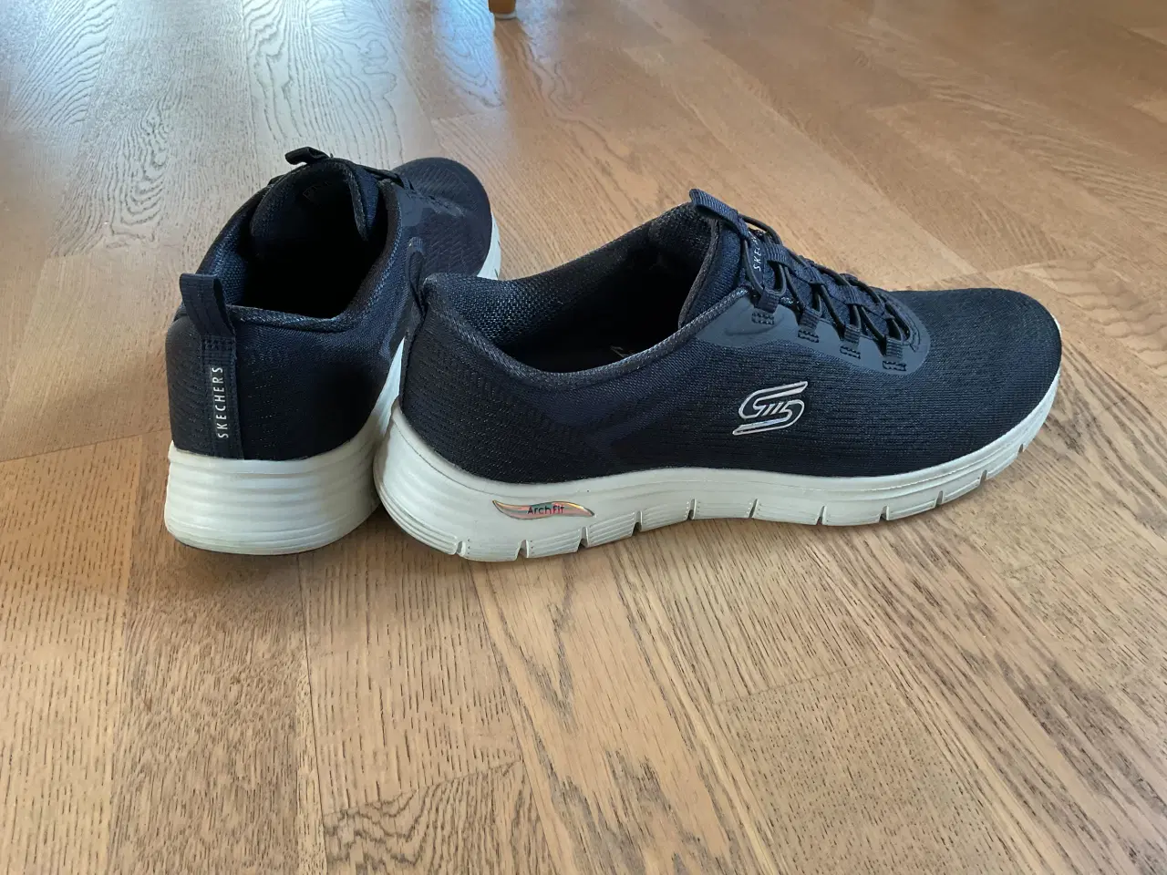 Billede 3 - Sketchers fritidssko str 40 Dame