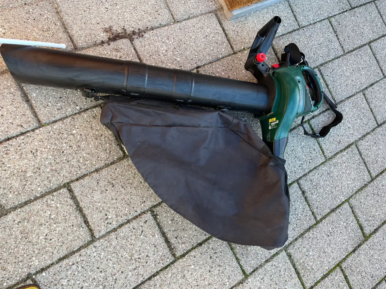 Billede 2 - Bosch Løvsuger / blæser